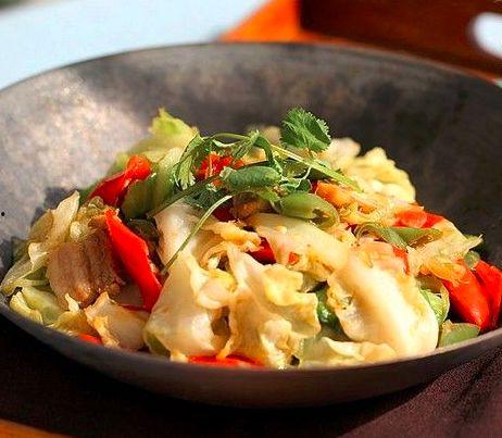 干锅包菜做法视频,家常美味，一锅搞定！